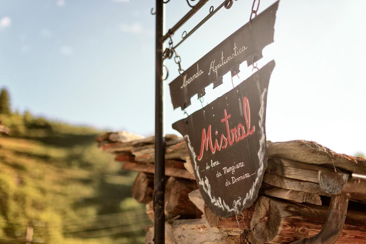 Albergo Locanda Mistral Acceglio Ngoại thất bức ảnh